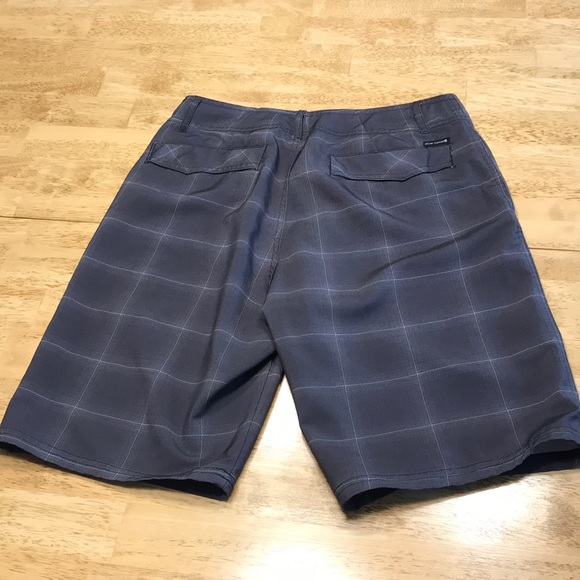 2 pair Ocean Current shorts - Picture 7 of 14
